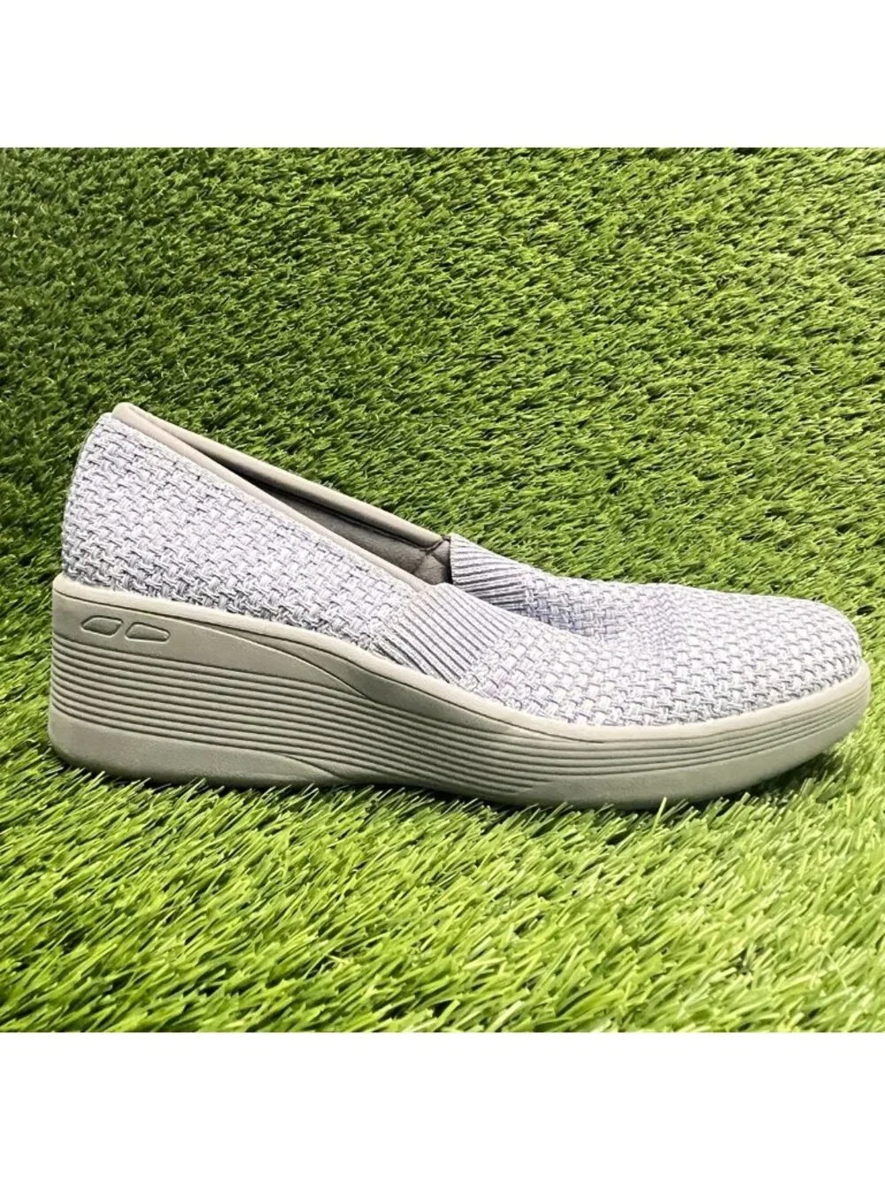 Skechers Arch Fit Laguna Adore Her Womens Size 8.5 Gray Casual Wedge Pump Shoes